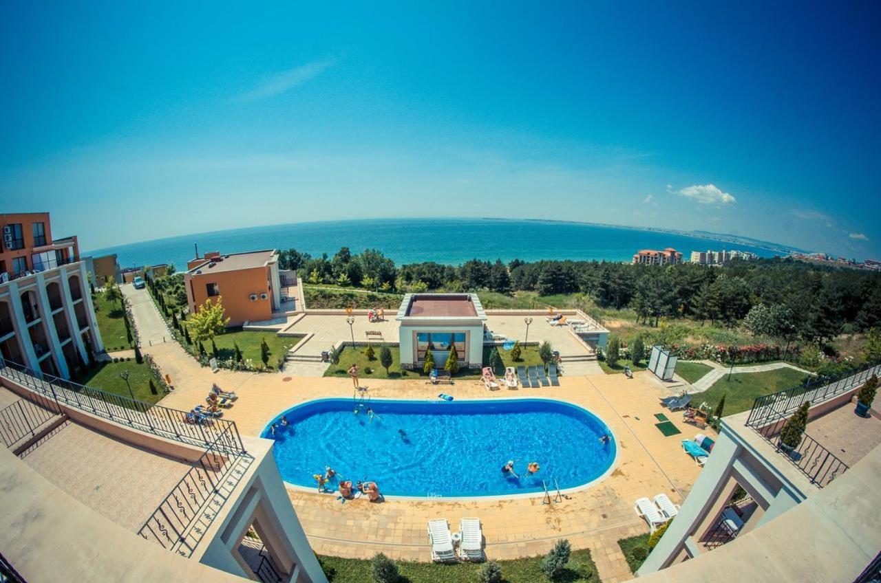 Grand Resort - Imperial Crown Fort Club - Prestige Apartments Elenite Εξωτερικό φωτογραφία