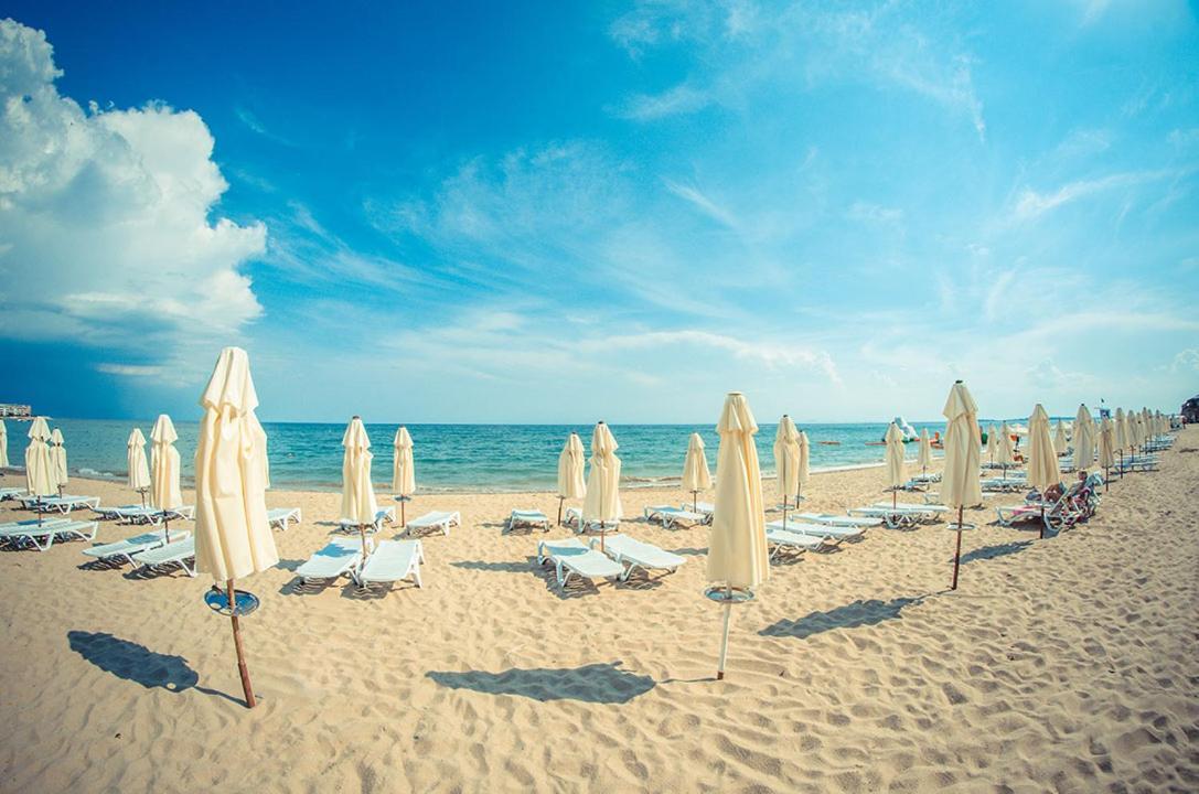 Grand Resort - Imperial Crown Fort Club - Prestige Apartments Elenite Εξωτερικό φωτογραφία